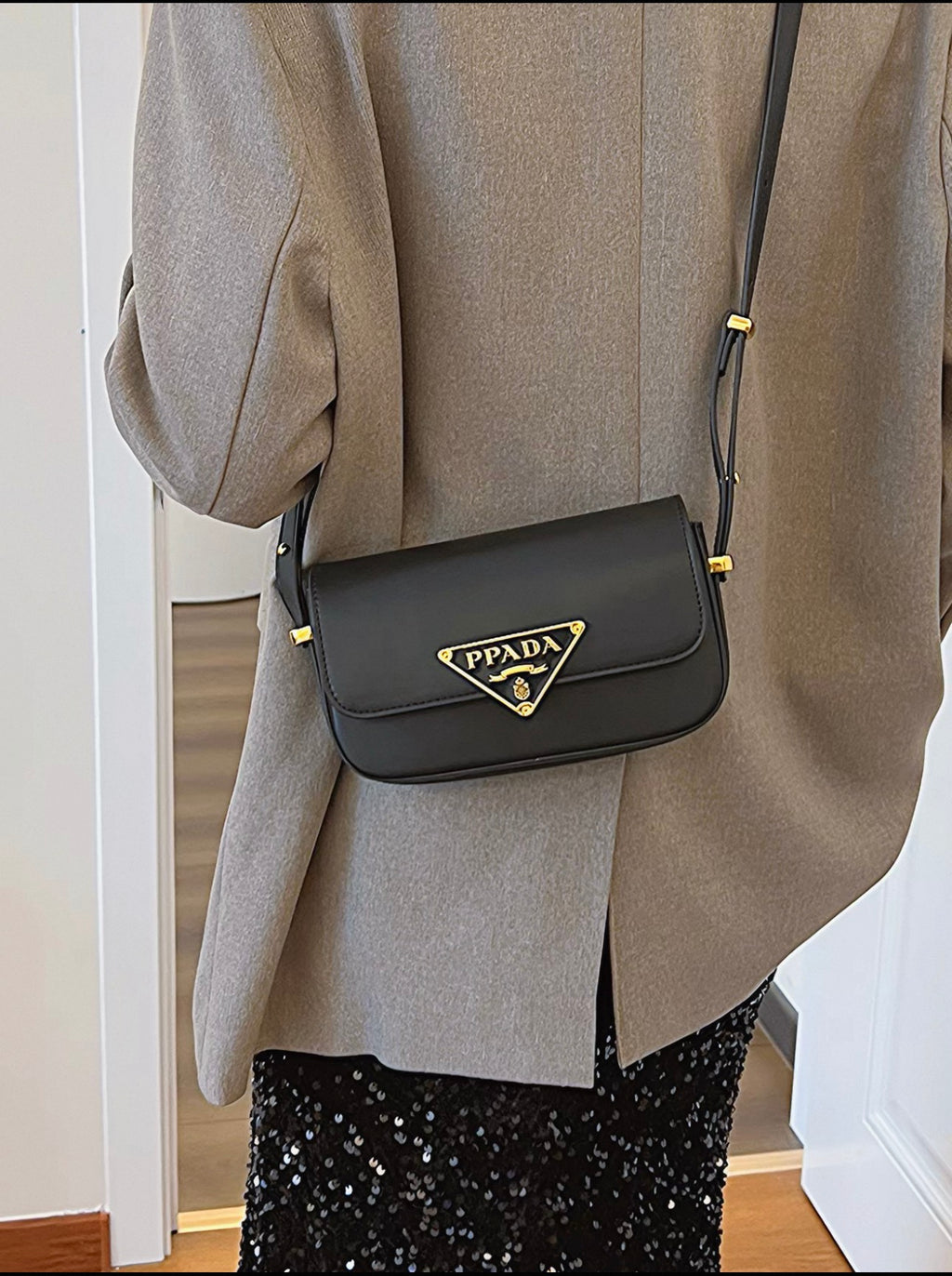 Petit sac PRADA élégant