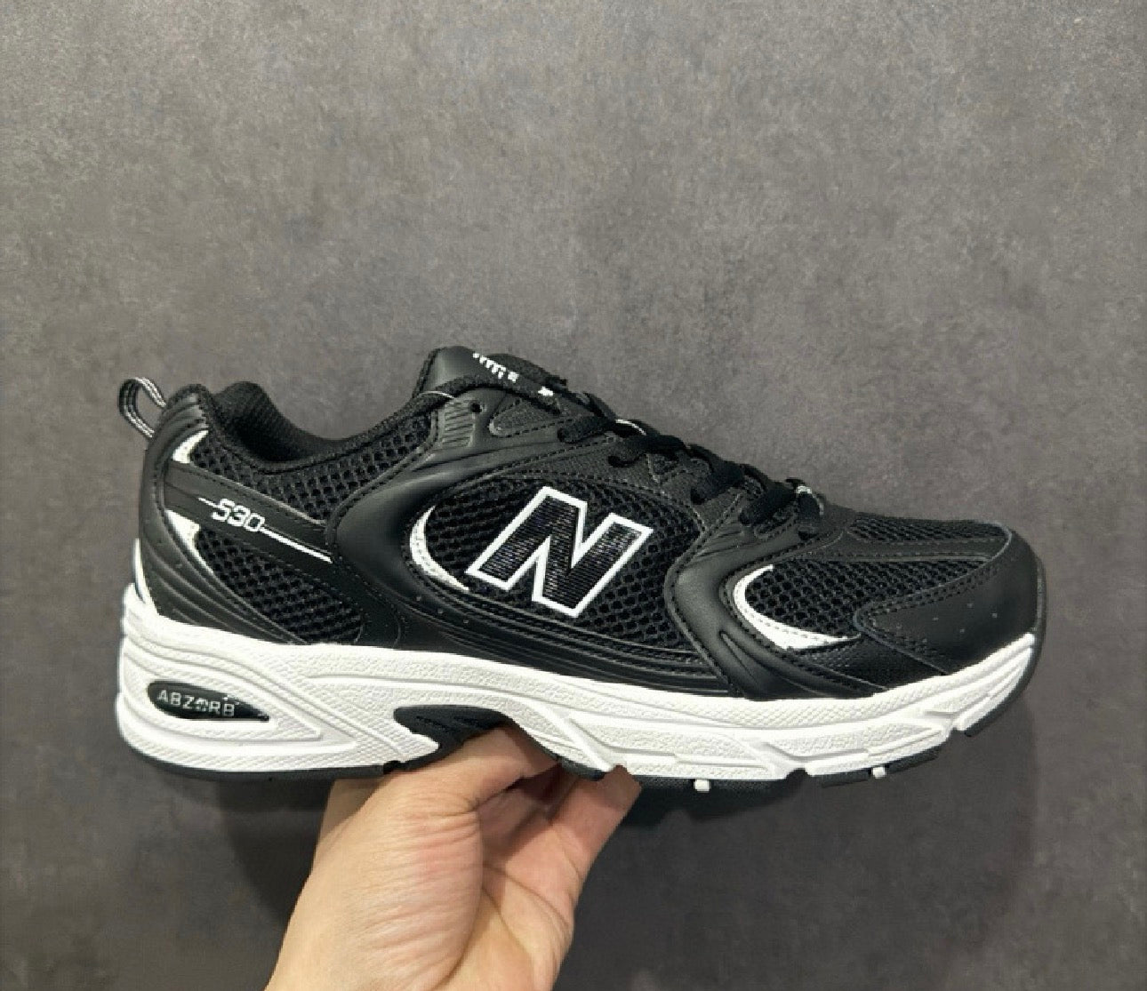 New Balance 530