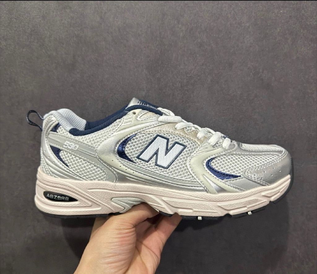 New Balance 530