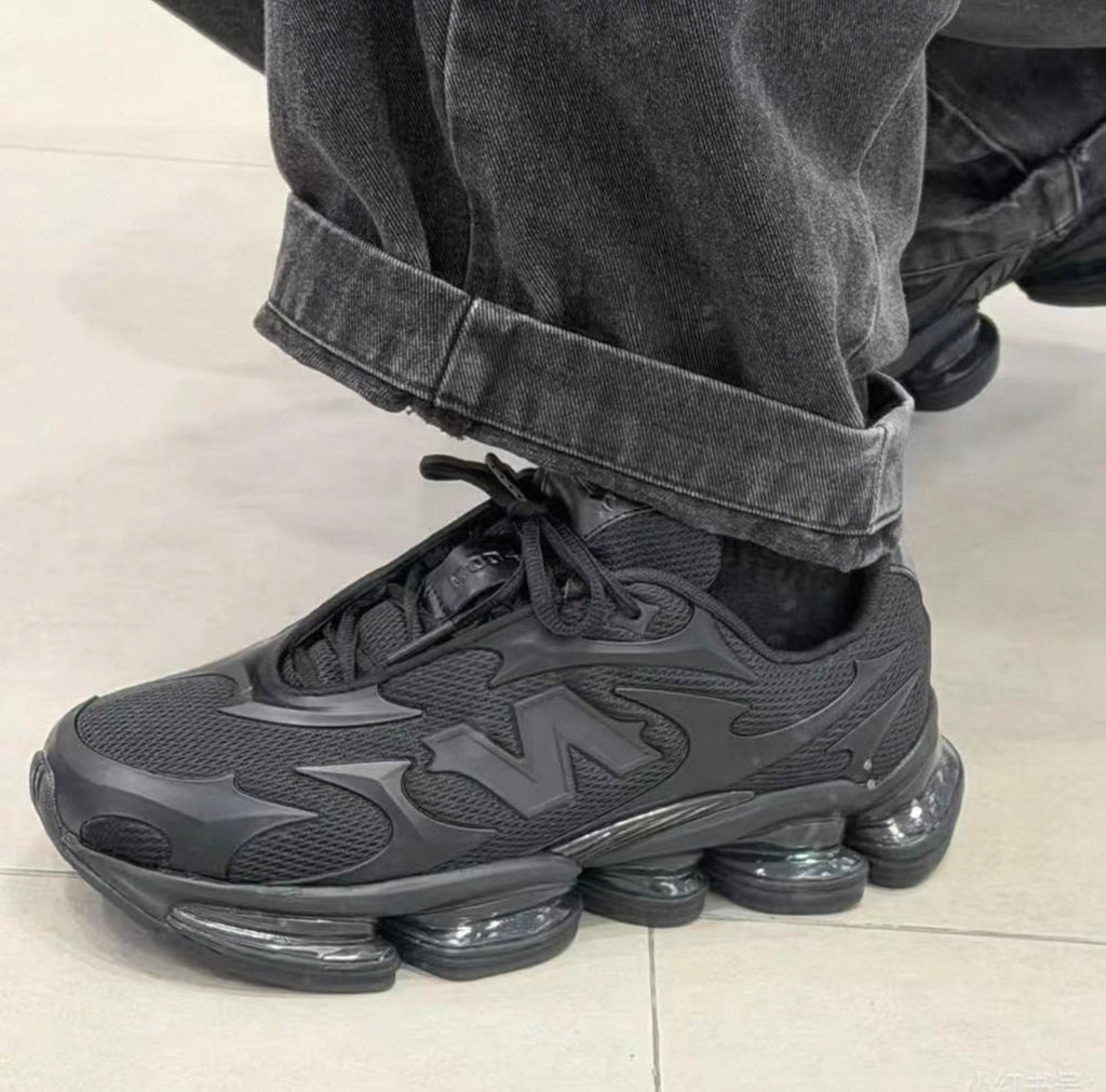 New Balance 2000