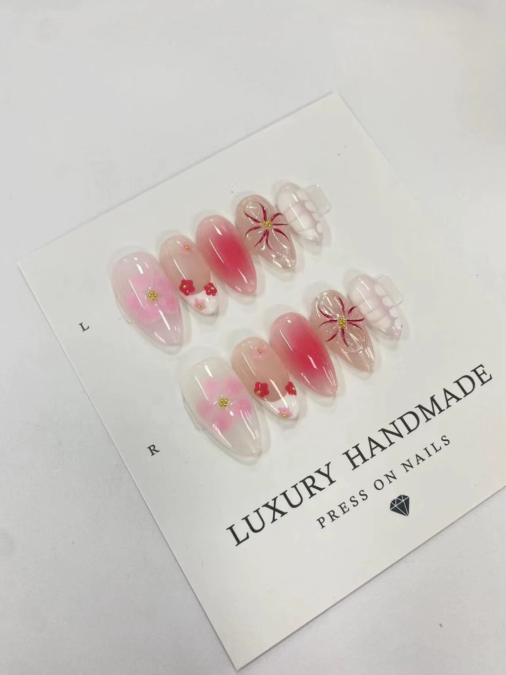 Lots de 10 Press-On Nails – Faits main avec soin