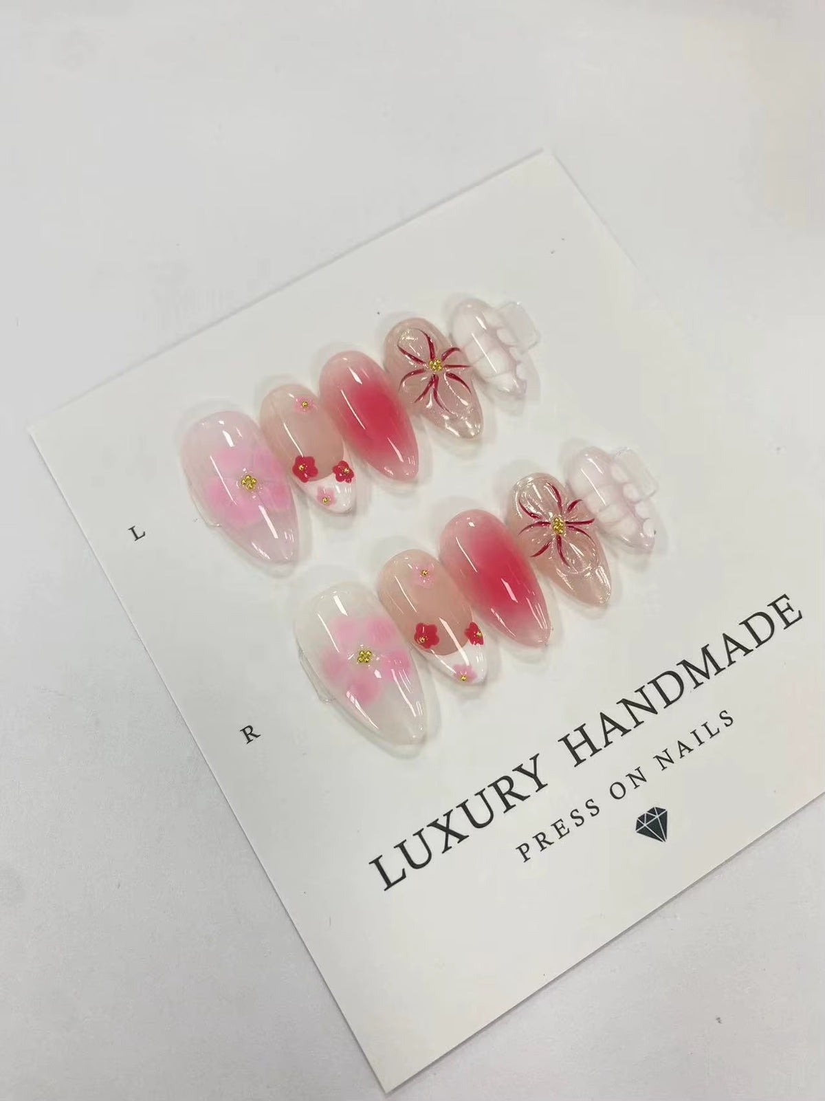 Lots de 10 Press-On Nails – Faits main avec soin