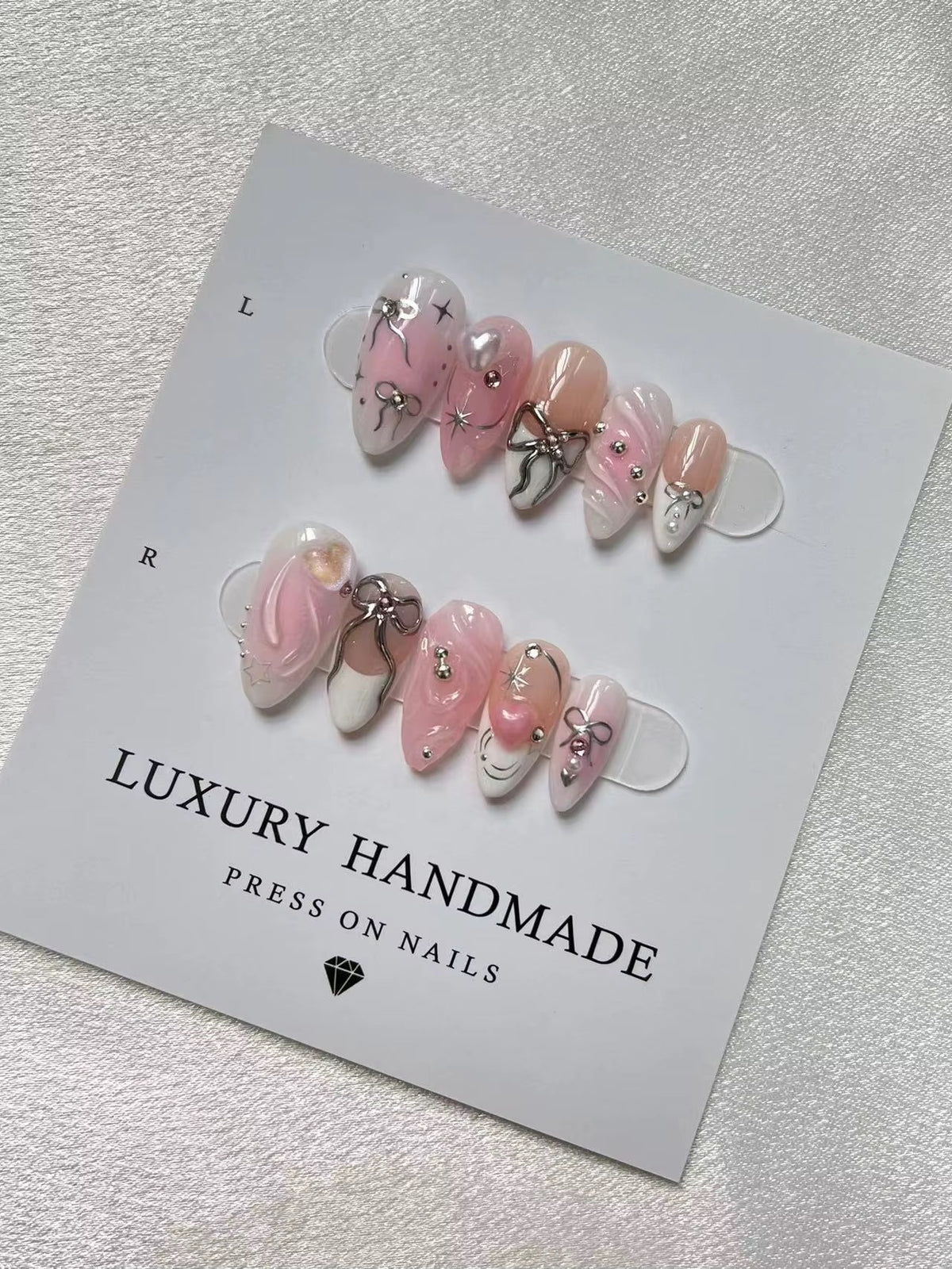Lots de 10 Press-On Nails – Faits main avec soin