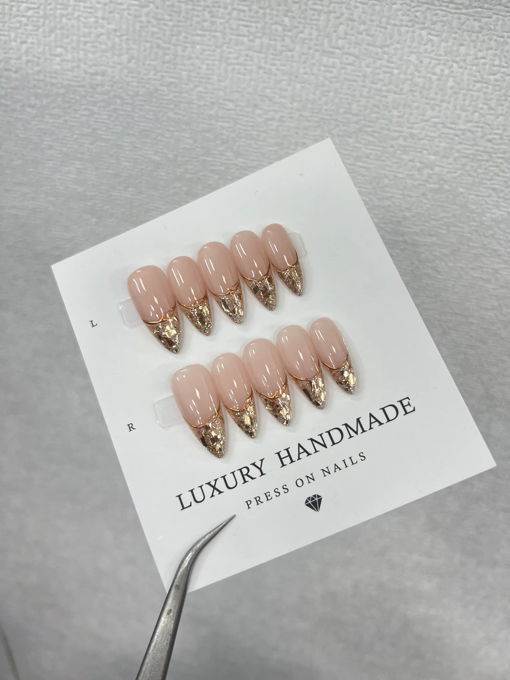 Lots de 10 Press-On Nails – Faits main avec soin