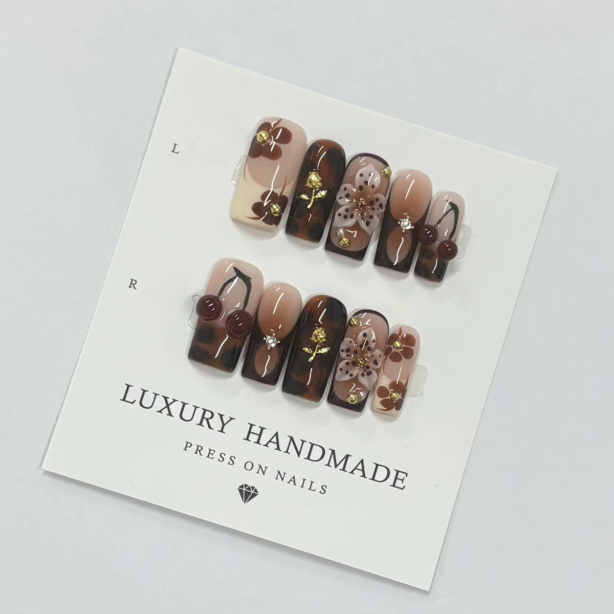 Lots de 10 Press-On Nails – Faits main avec soin