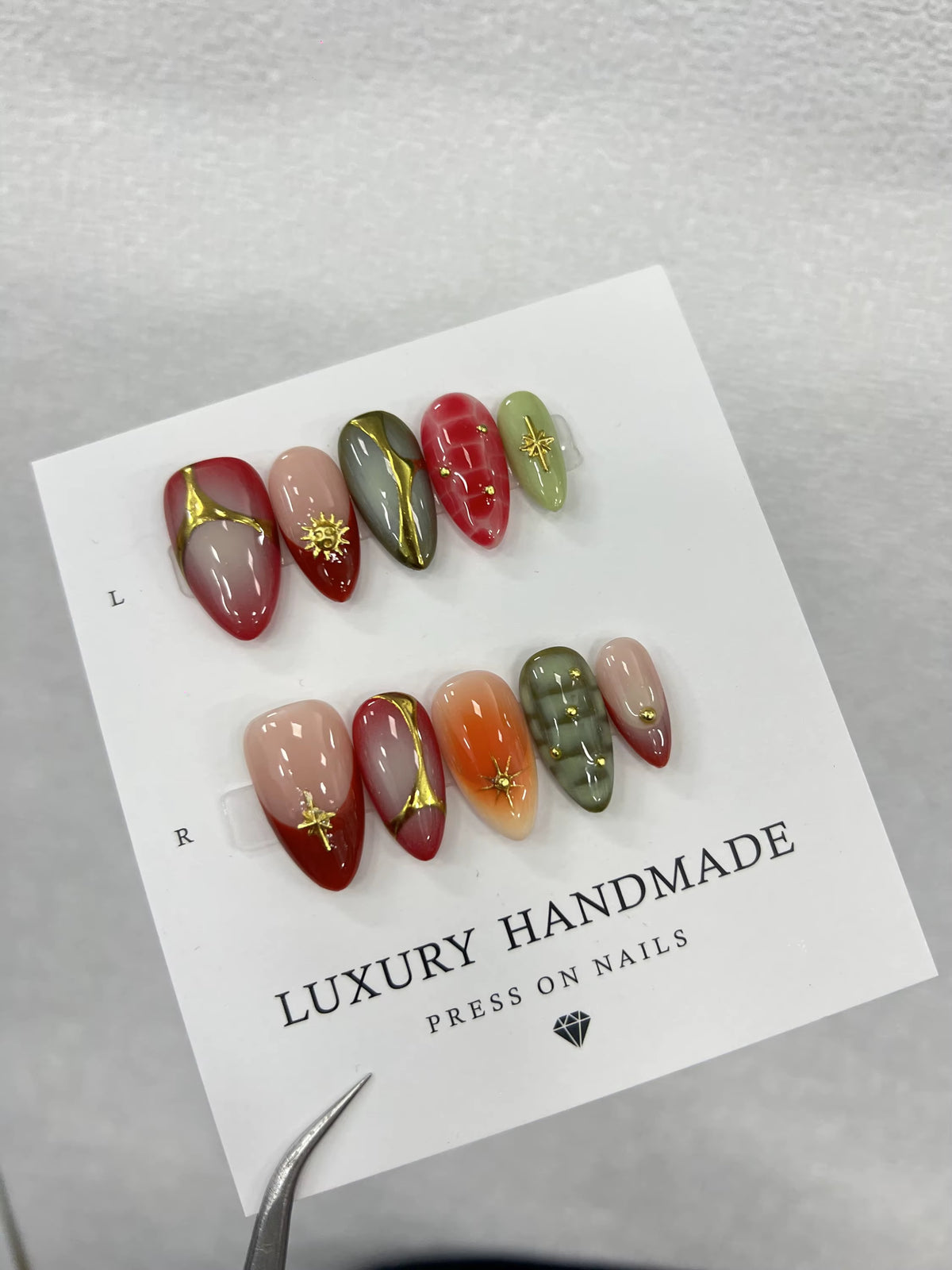 Lots de 10 Press-On Nails – Faits main avec soin