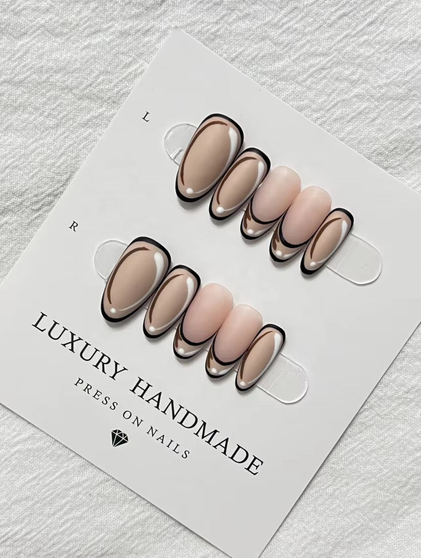 Lots de 10 Press-On Nails – Faits main avec soin