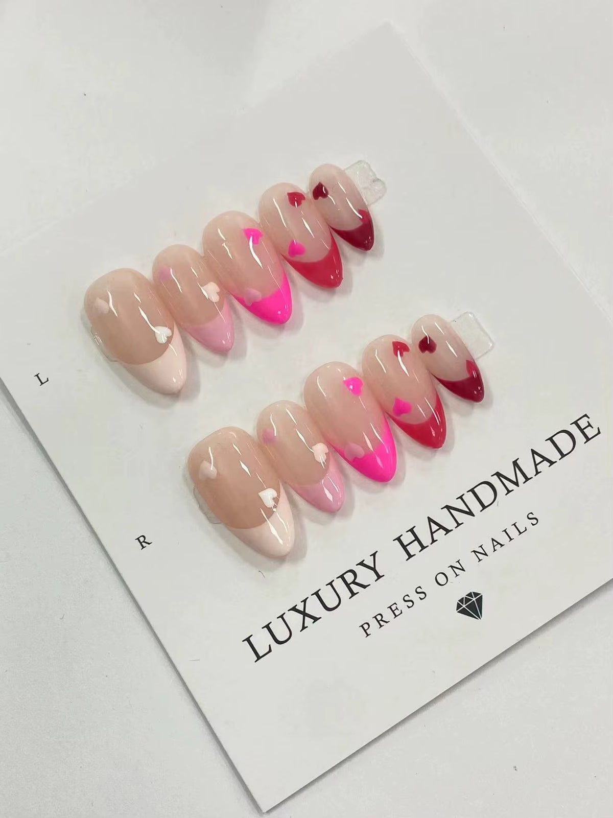 Lot de 10 Press-On Nails – Faits main avec soin