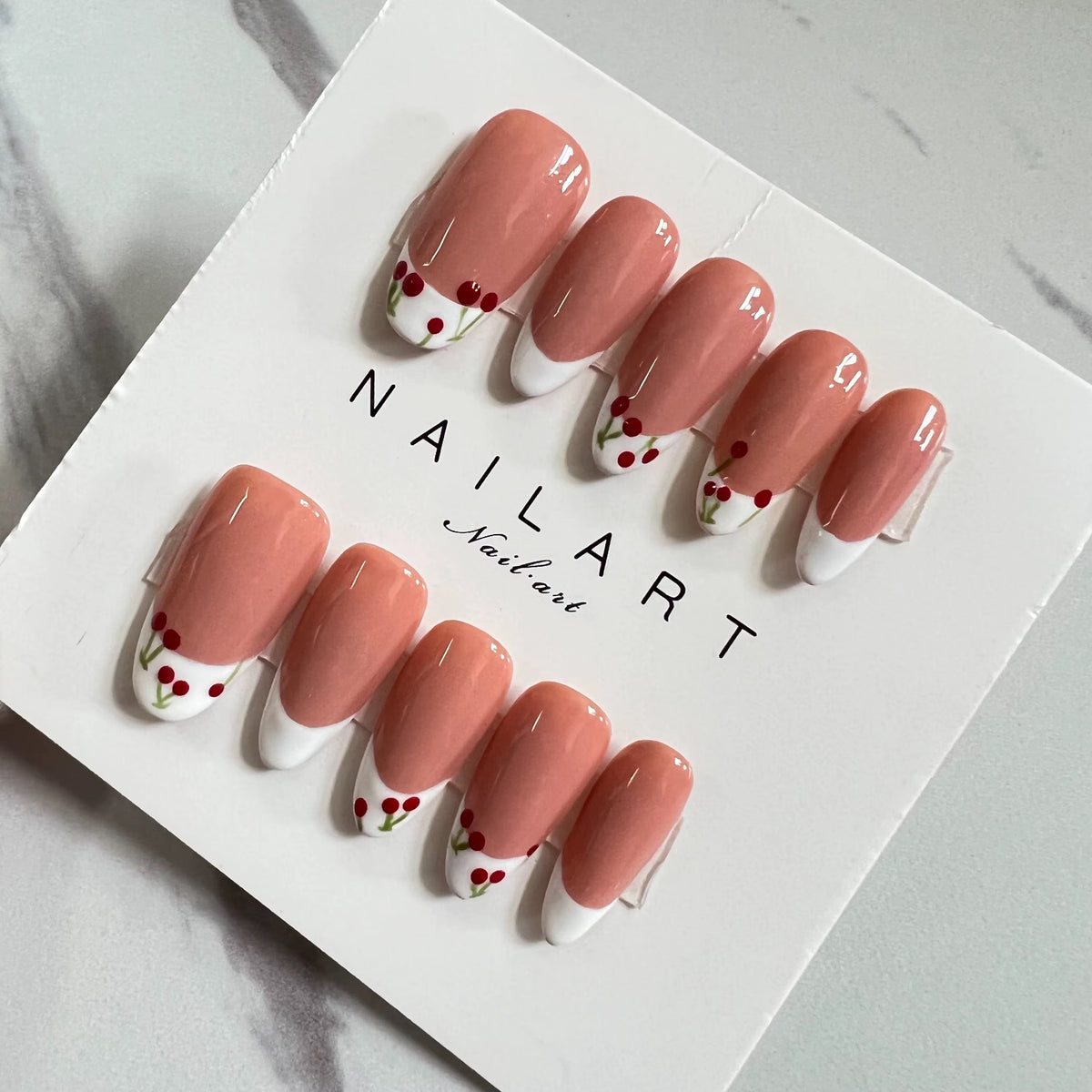 Lot de 10 Press-On Nails – Faits main avec soin