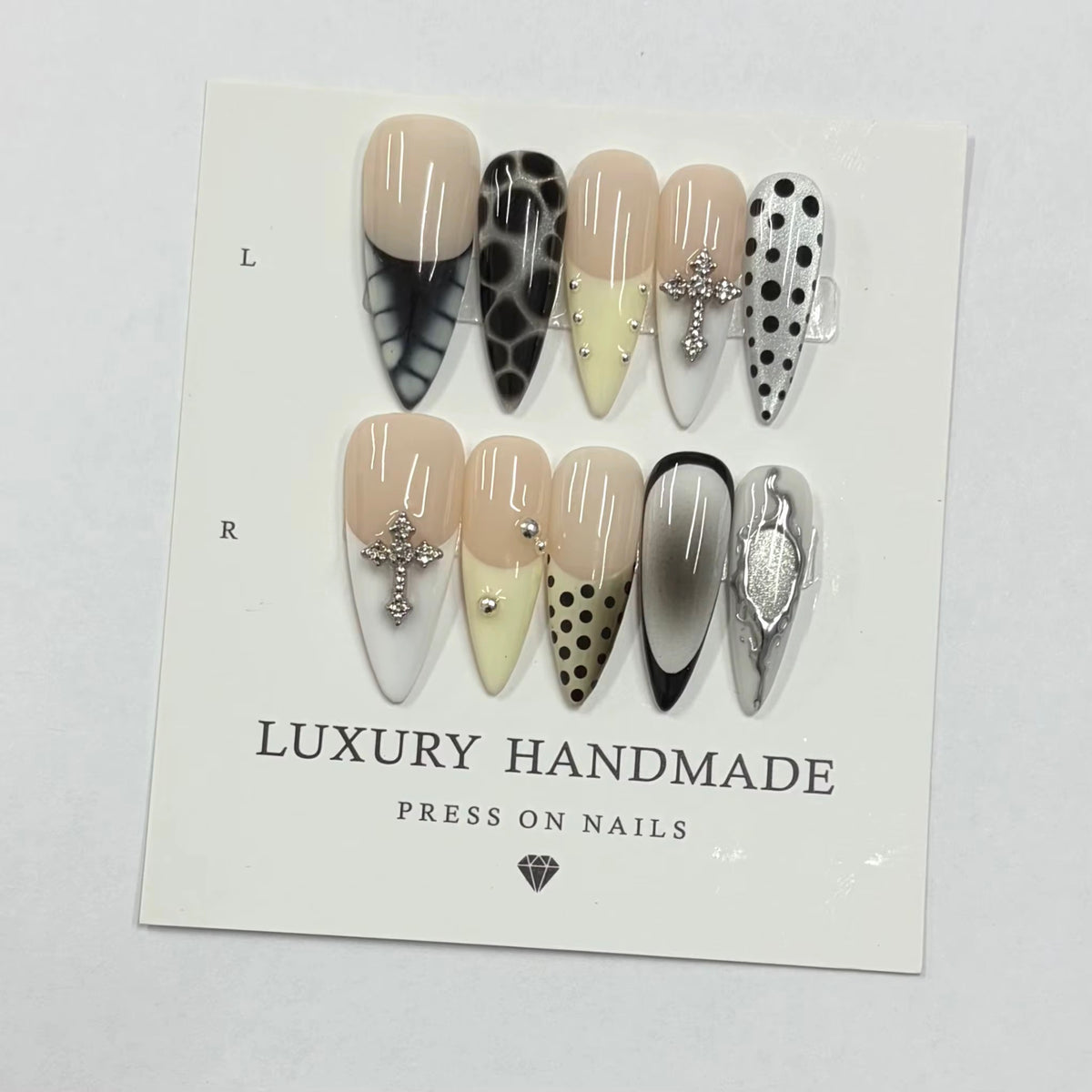 Lots de 10 Press-On Nails – Faits main avec soin