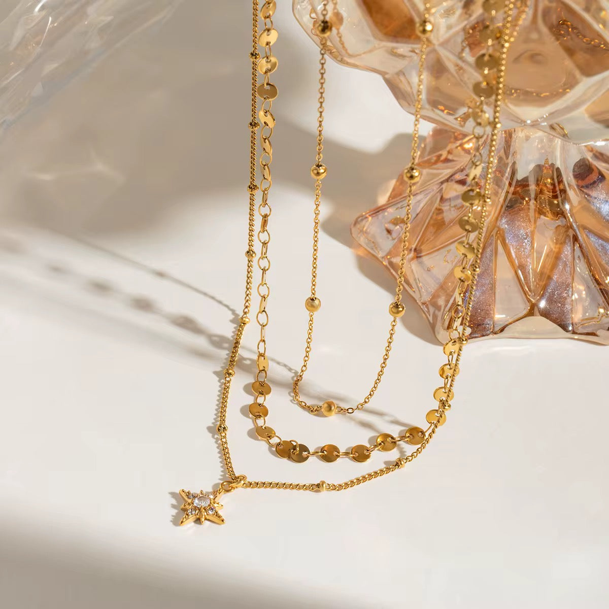 Collier Trinity – AVÉLORA