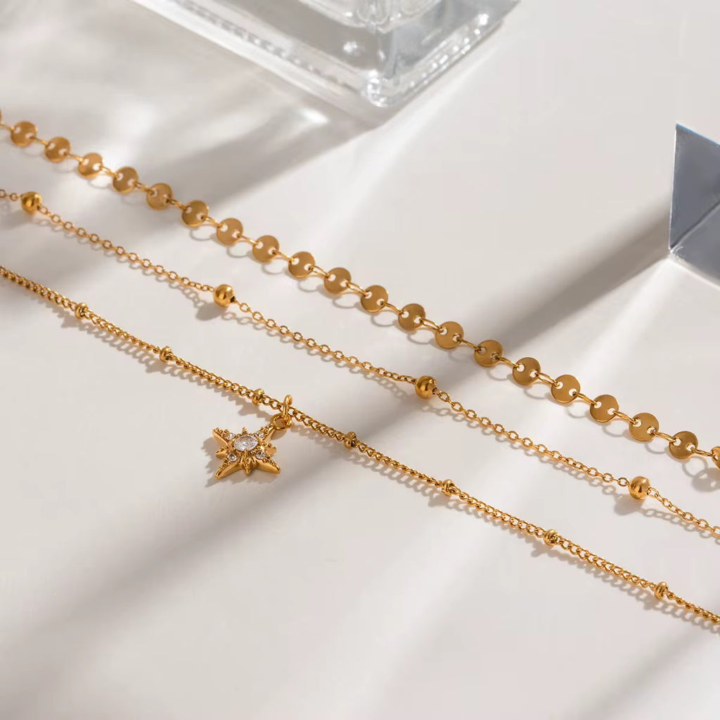 Collier Trinity – AVÉLORA