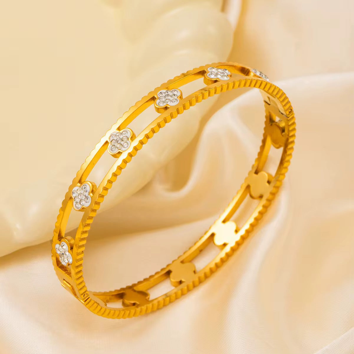 Bracelet Trèfle Éternel - AVÉLORA