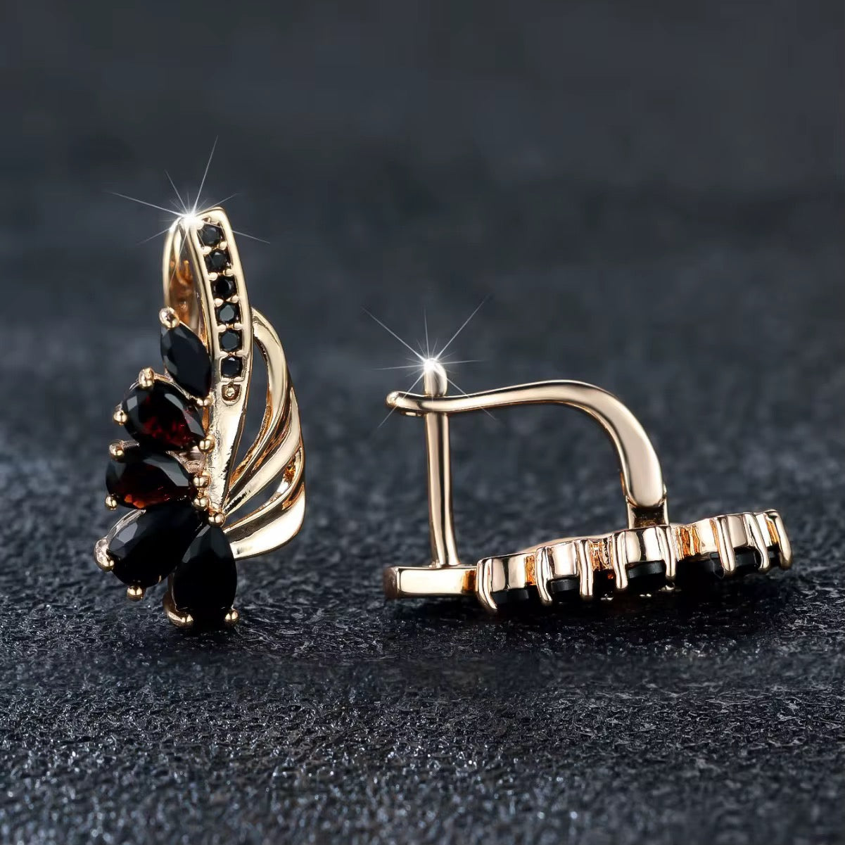 Boucles d’Oreilles Fleur d’Éclat – AVÉLORA