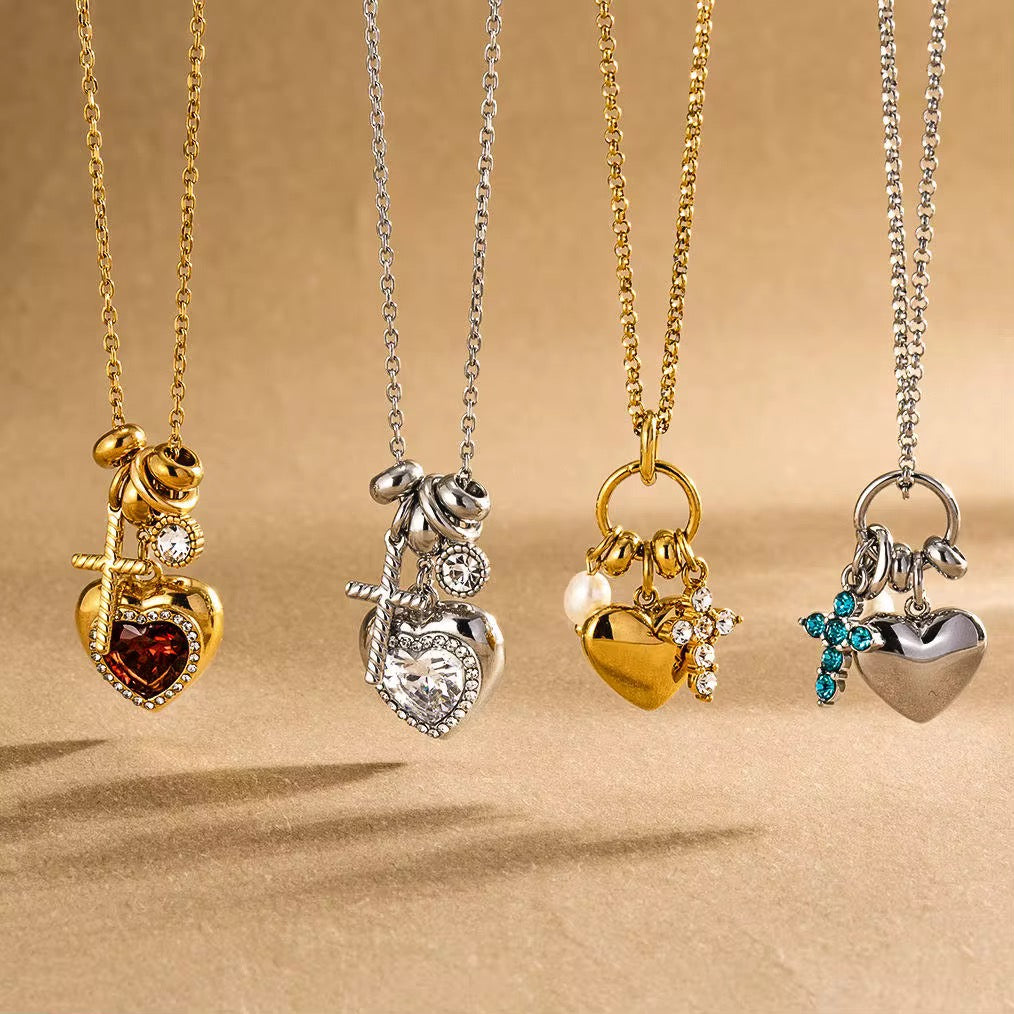 Collier Croix Lumina – AVÉLORA