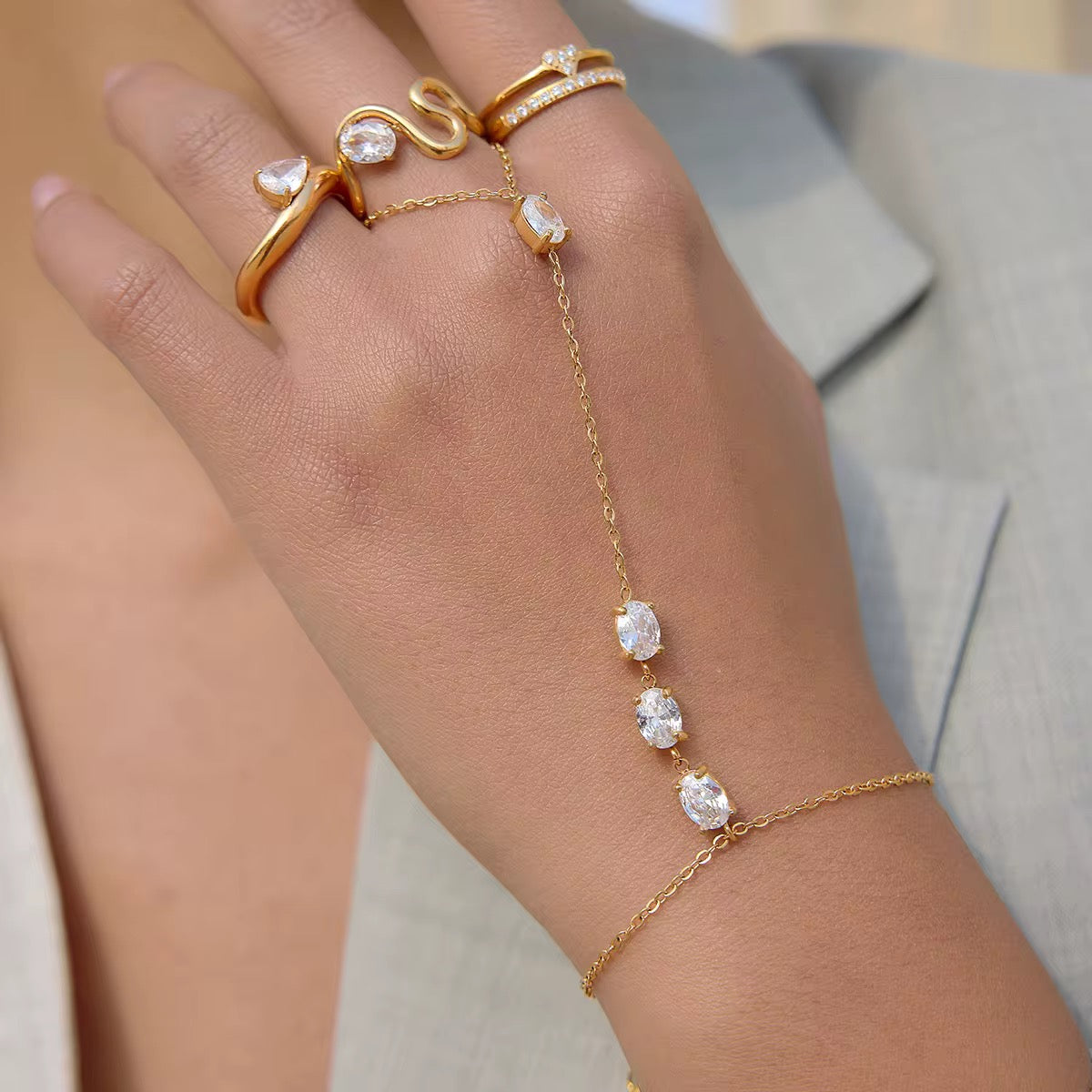 Bracelet de Main Ena - AVÉLORA
