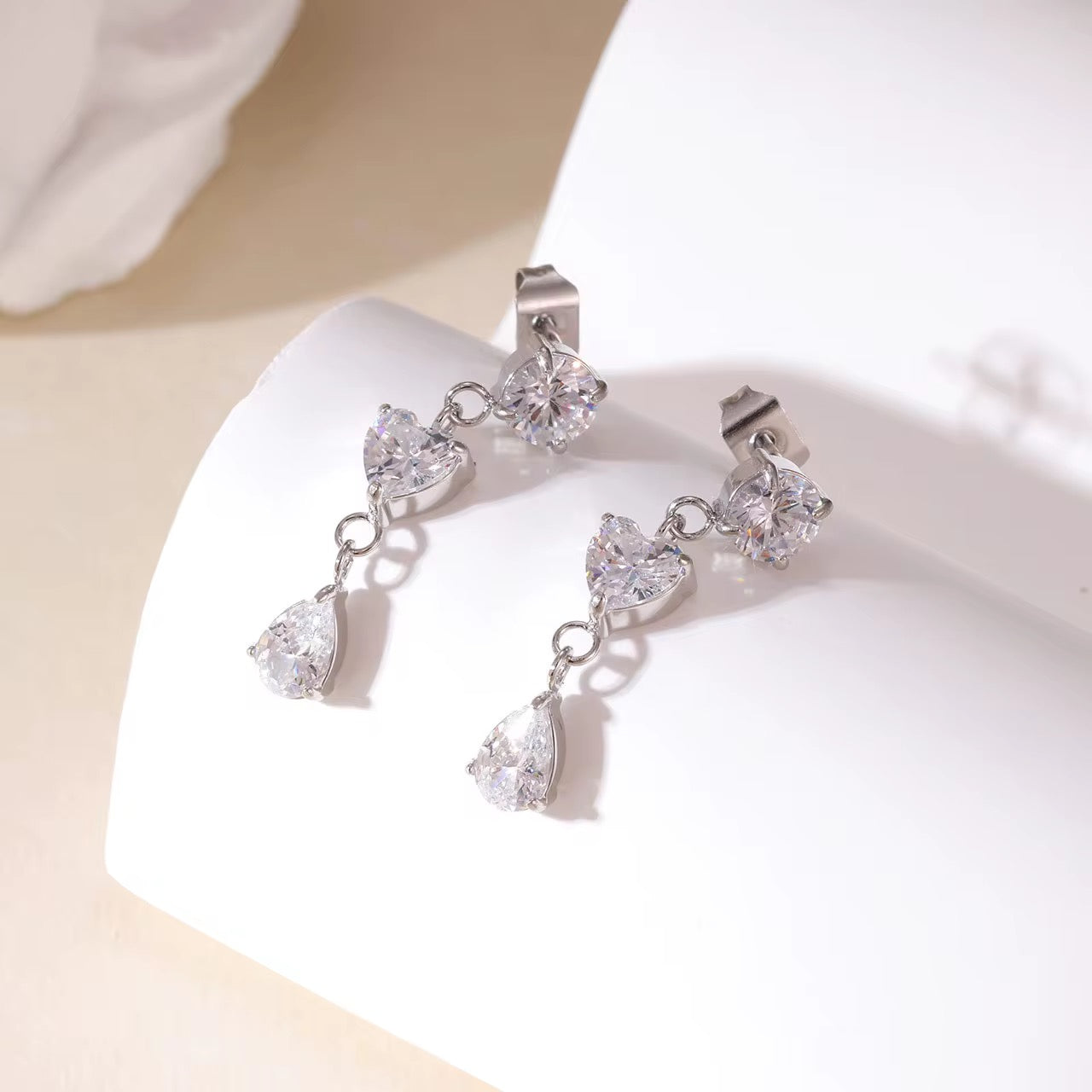 Boucles d’Oreilles Élégance Vintage - AVÉLORA