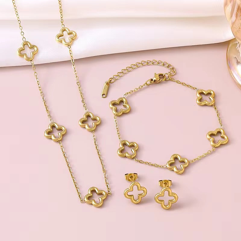 Parure Trèfle Prestige – AVÉLORA