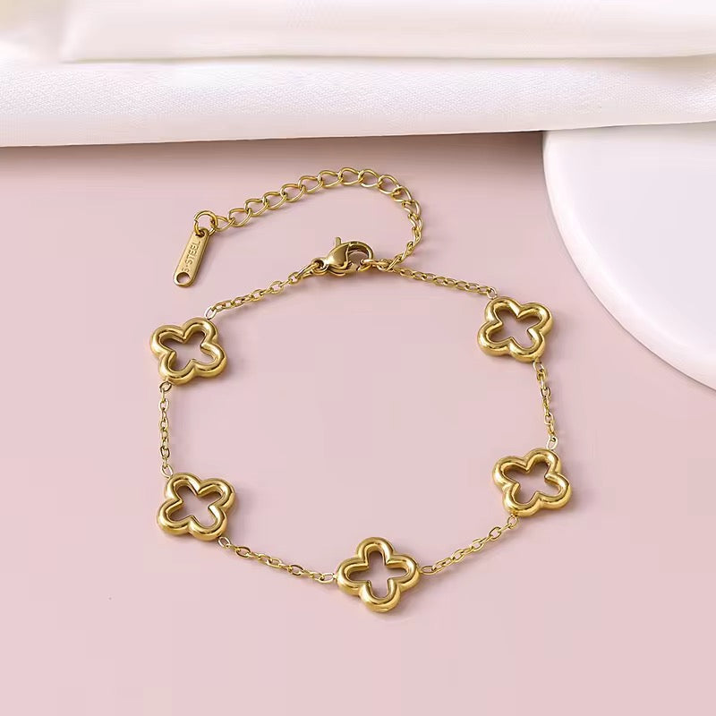 Parure Trèfle Prestige – AVÉLORA