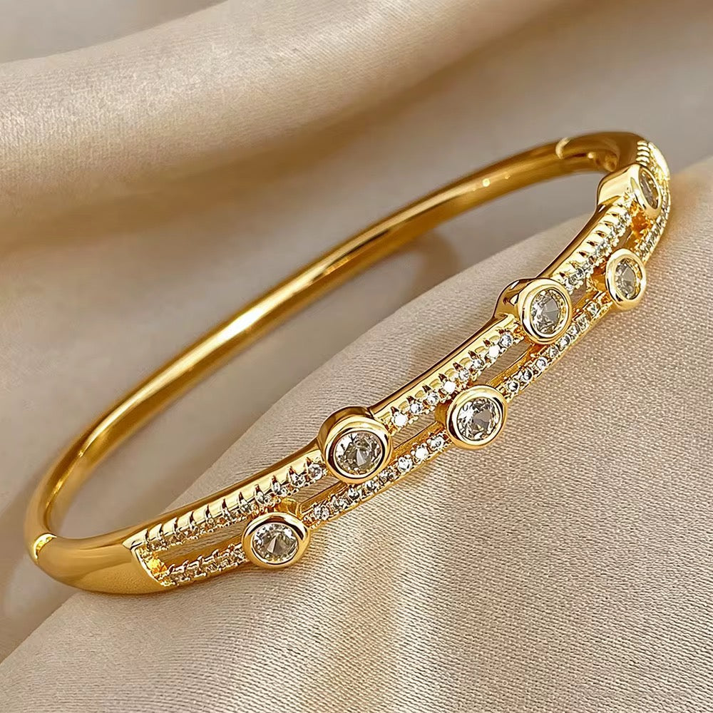 Bracelet Victoria Royal – AVÉLORA