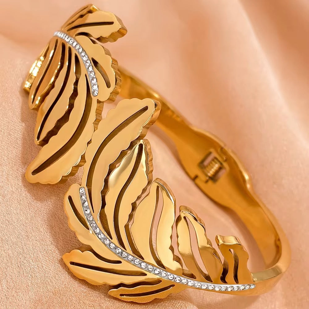 Bracelet Fleur Royale Victoria  – AVÉLORA
