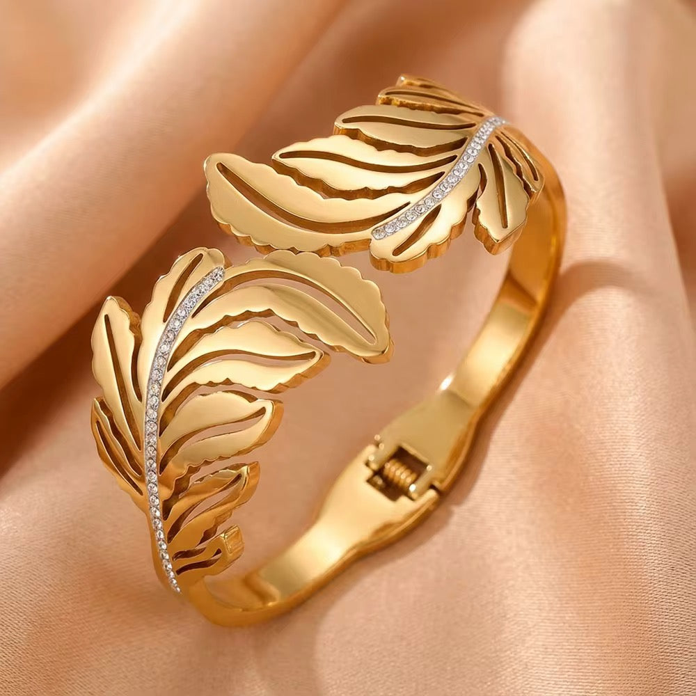 Bracelet Fleur Royale Victoria  – AVÉLORA