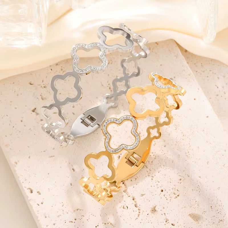 Bracelet Trèfle Sia – AVÉLORA